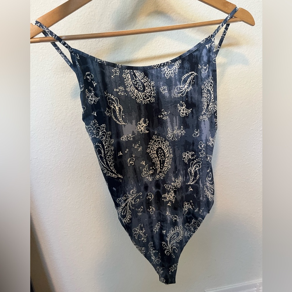 Copper Closet Boutique NWT***